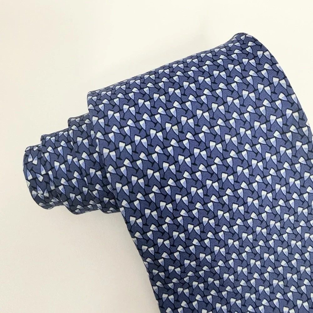 Salvatore Ferragamo Men's Tie Wine Glasses Navy Blue Silk 3.5